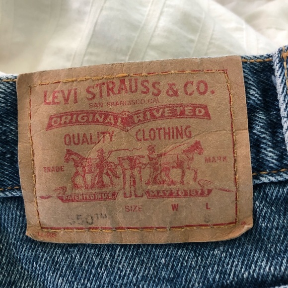 Vintage Levi’s 550 - Picture 3 of 3